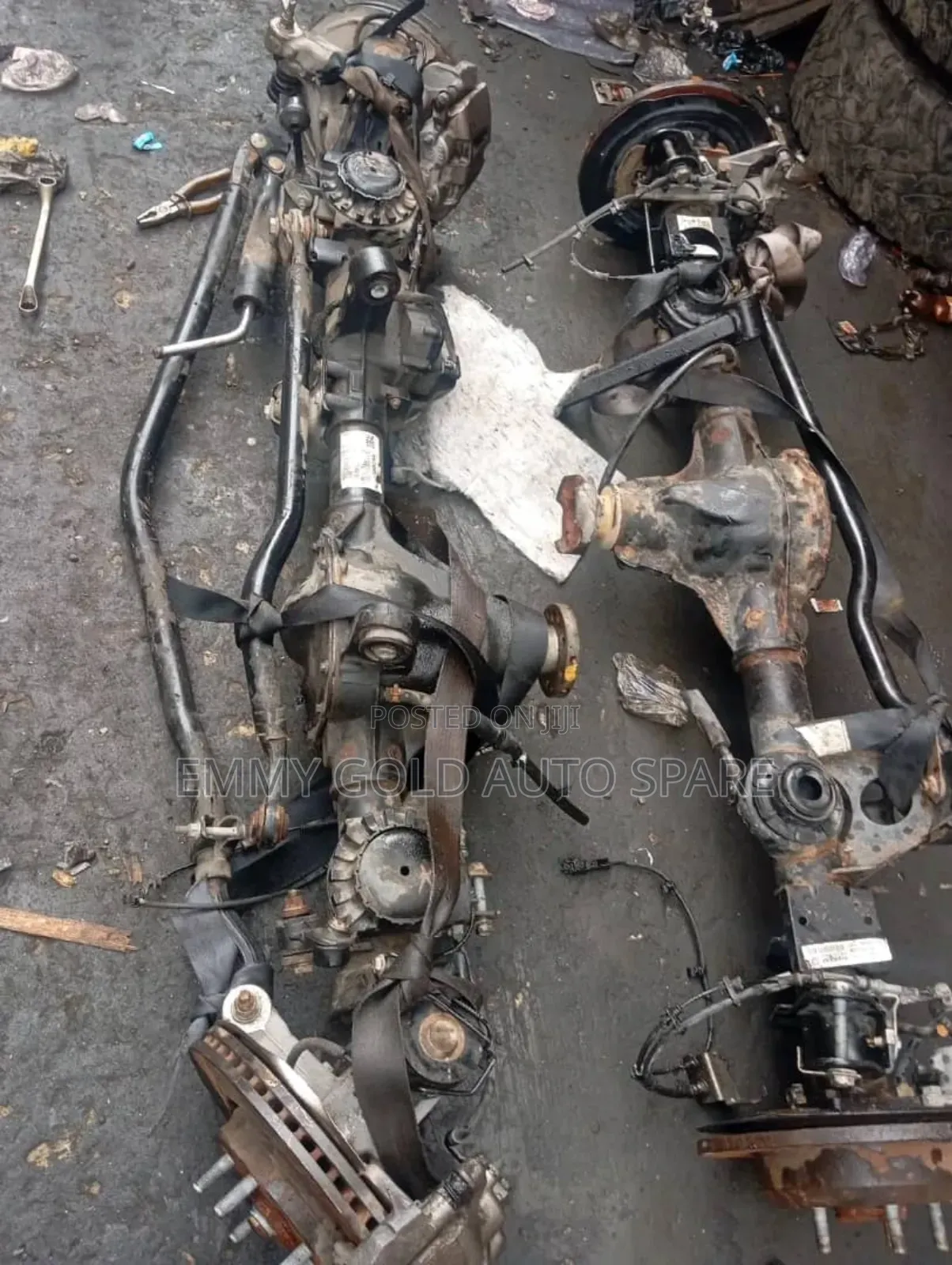 Jeep Wrangler Front and Back Axle Available
