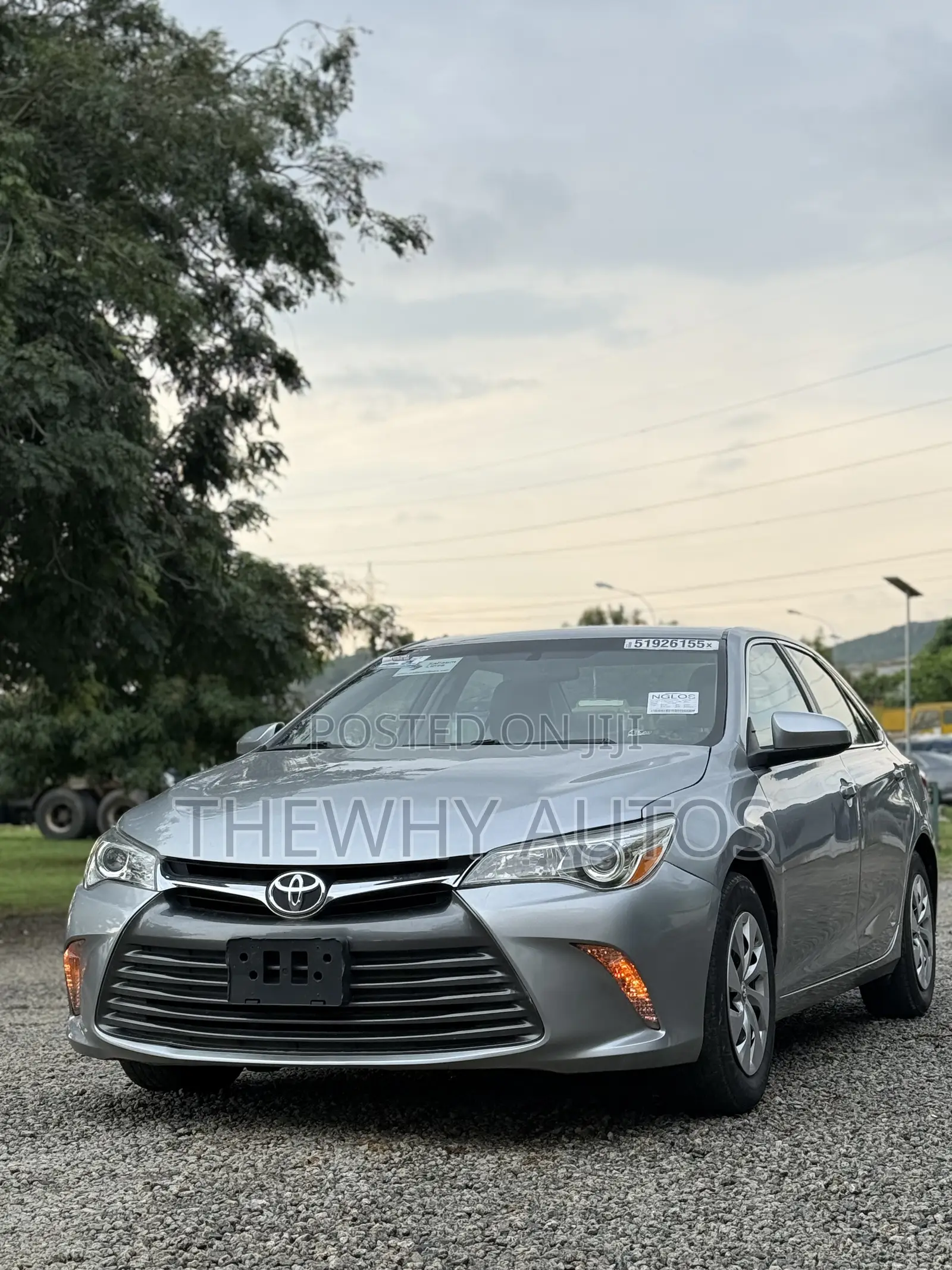 Toyota Camry LE 4dr Sedan (2.5L 4cyl 6A) 2016 Silver