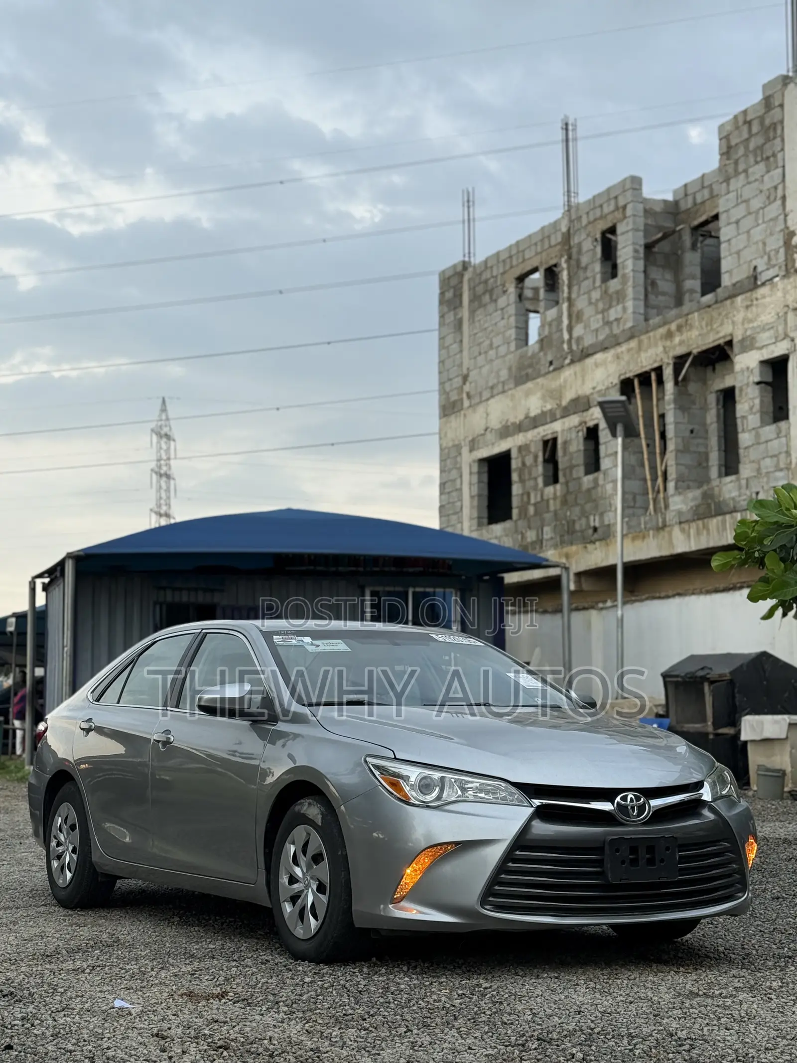 Toyota Camry LE 4dr Sedan (2.5L 4cyl 6A) 2016 Silver