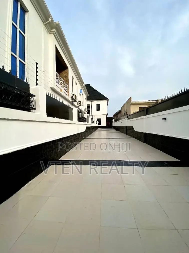 Luxury 2bedroom Apartment