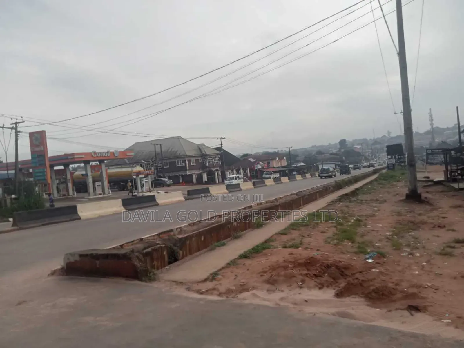 A Strategic Land Along Ekewan Road, Benin City