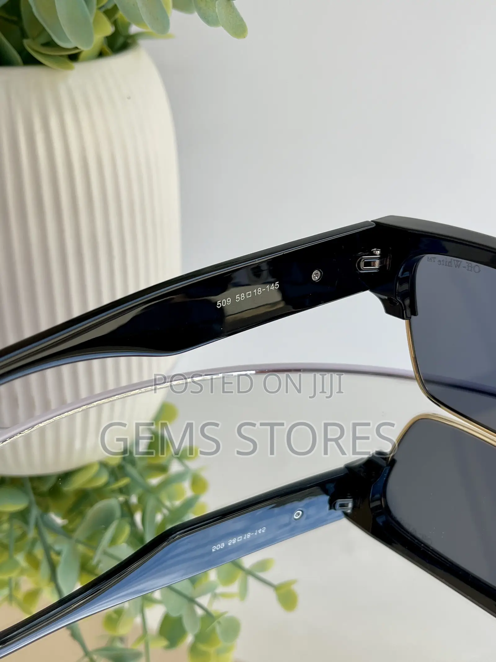 Luxury Off-White Clubmaster Style Sunglass - Black Gold Finish