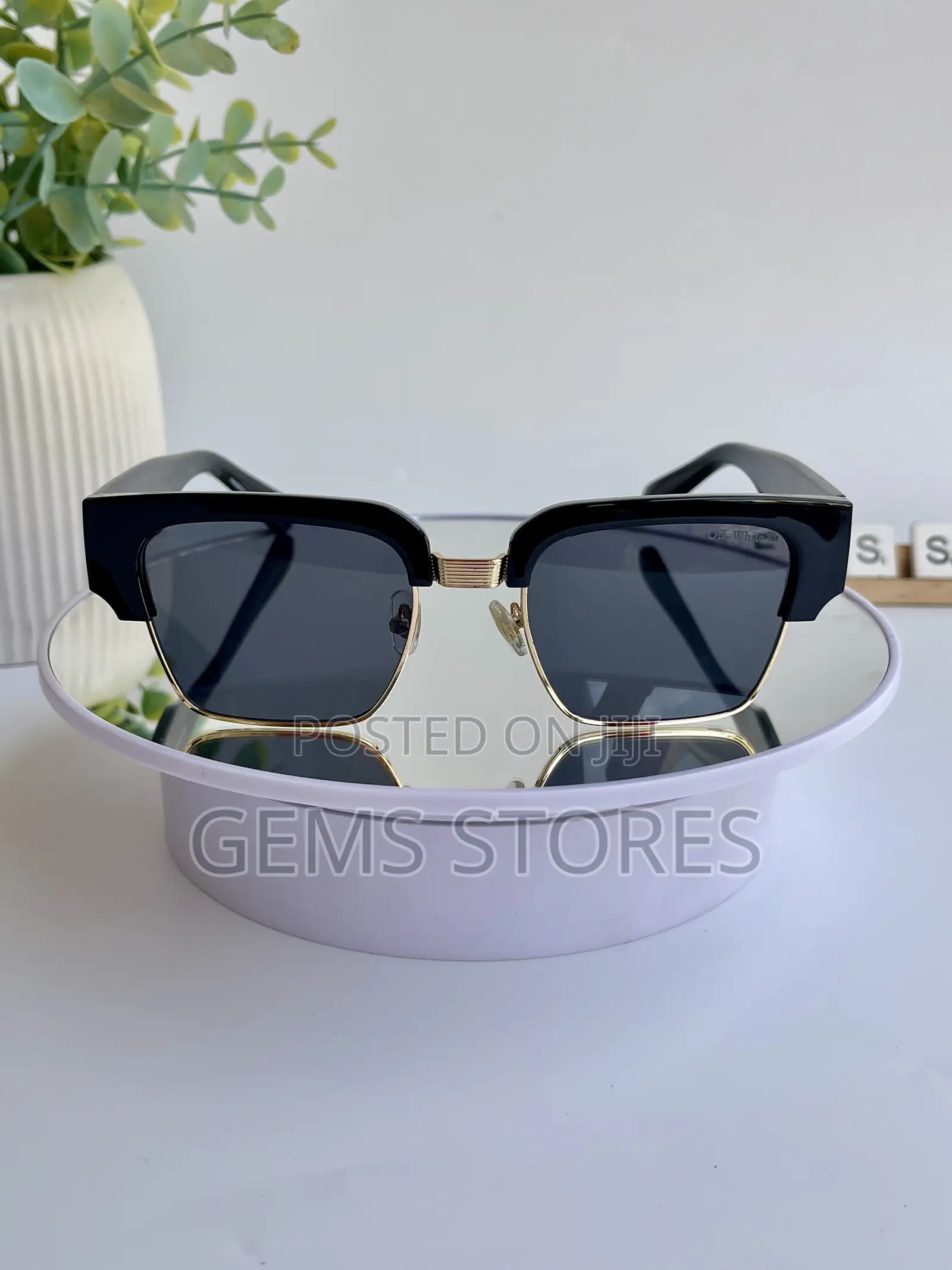 Luxury Off-White Clubmaster Style Sunglass - Black Gold Finish