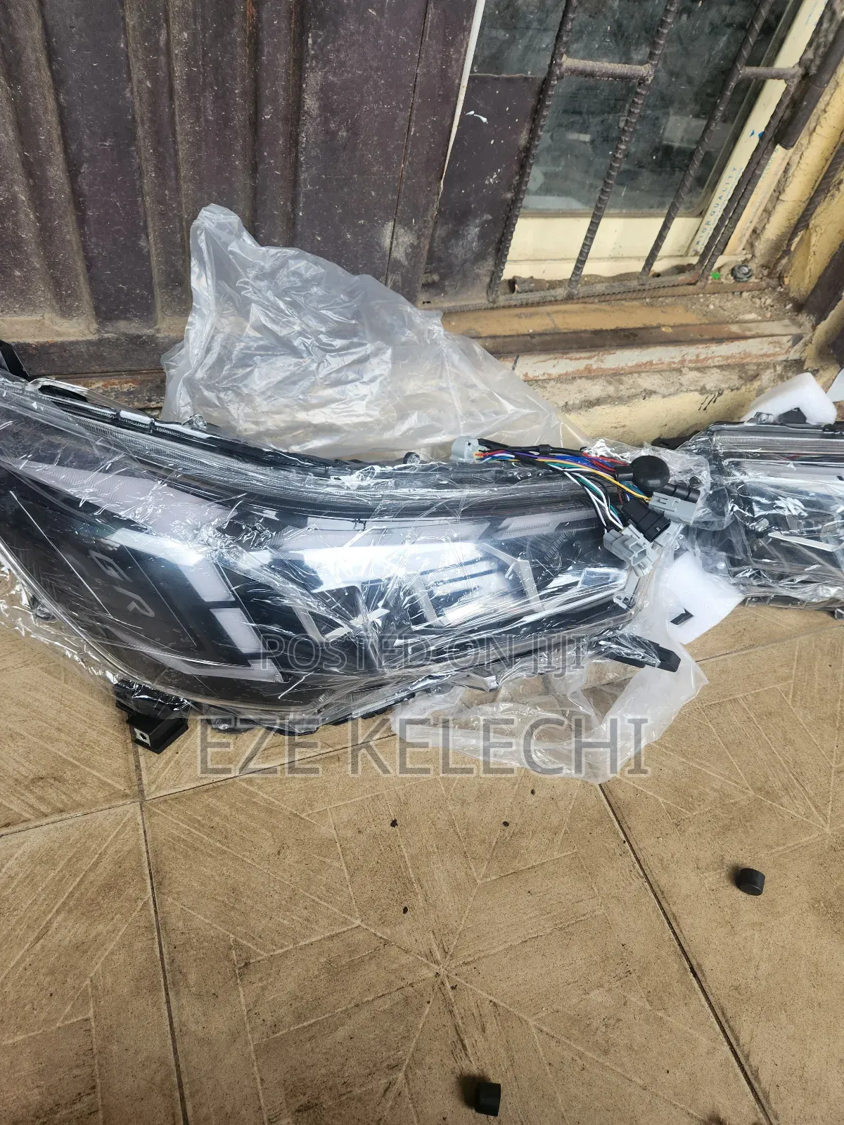 Headlight 3 Touch Hilum 2020-2023
