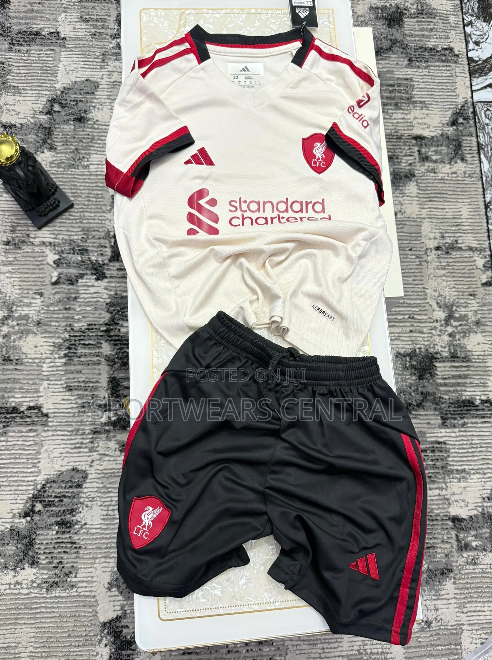 Liverpool Away White 2025/2026 Kid Jersey