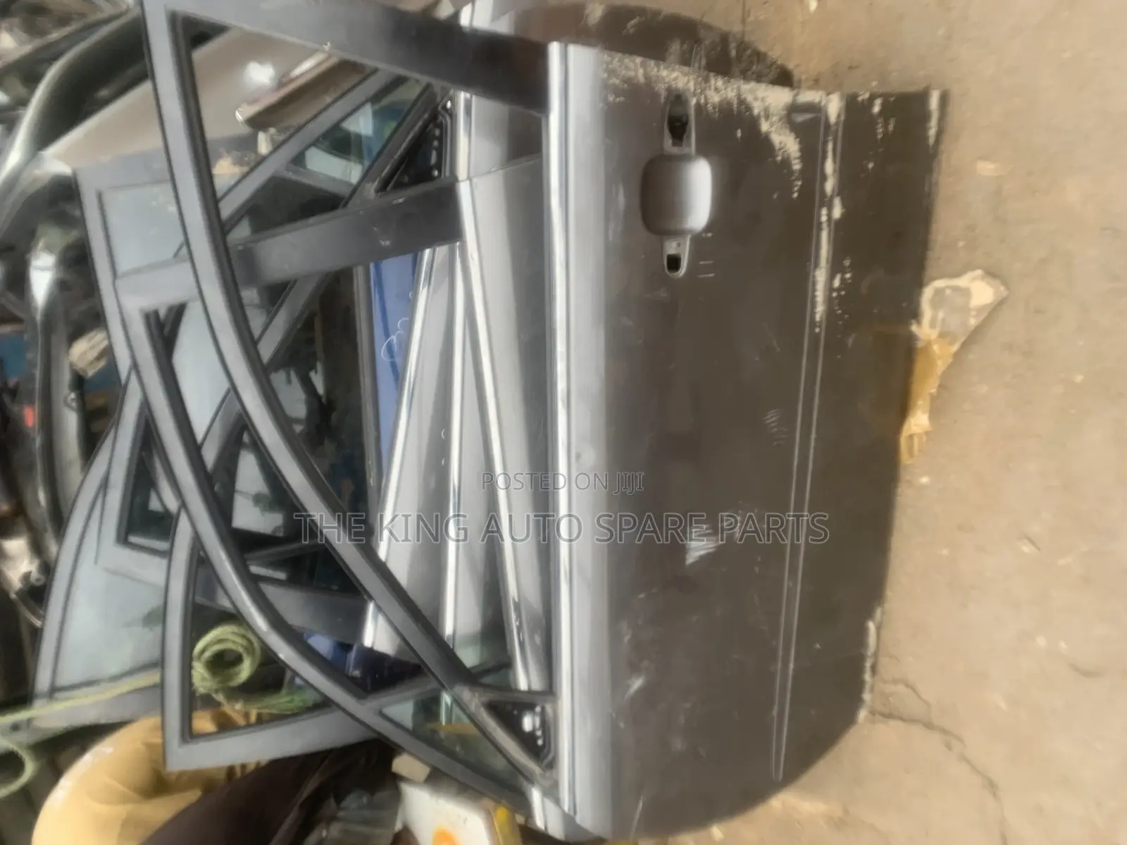 Toyota Camry Empty Door Lift Side Front 05 Model