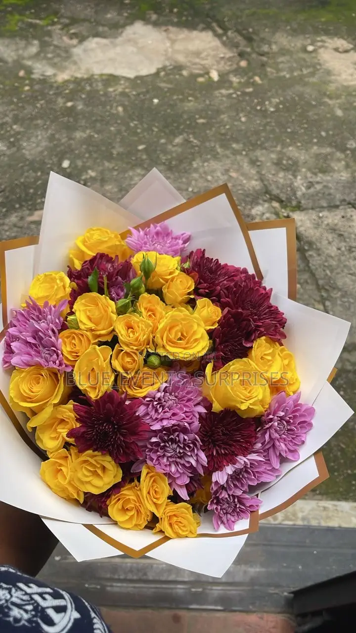 Fresh Flower Bouquet /Mixed Flower Bouquet
