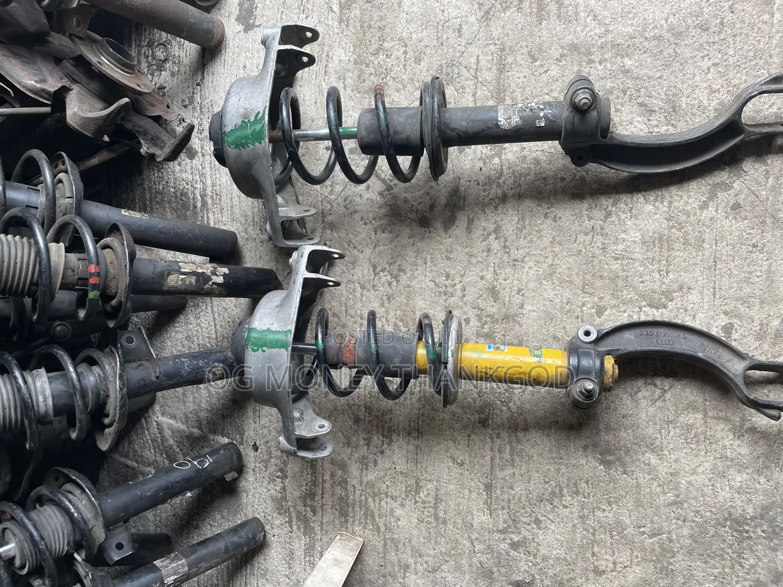 Front Shock Audi Q5 2010