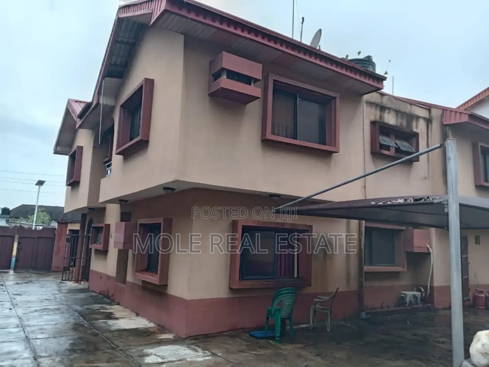 Furnished 3bdrm Block of Flats in Omole for sale