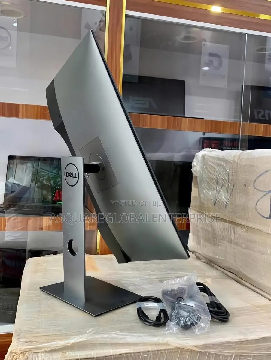 Open Box Dell U2419h 24 Inch Ultra Sharp Professional Monitor