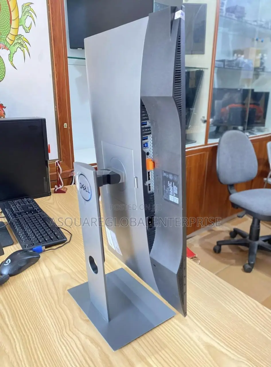 Open Box Dell U2419h 24 Inch Ultra Sharp Professional Monitor
