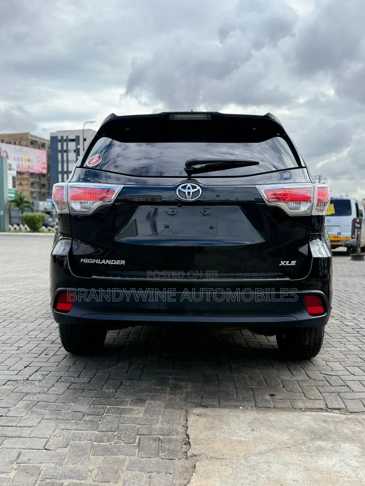 Toyota Highlander XLE V6 4x2 (3.5L 6cyl 6A) 2016 Black