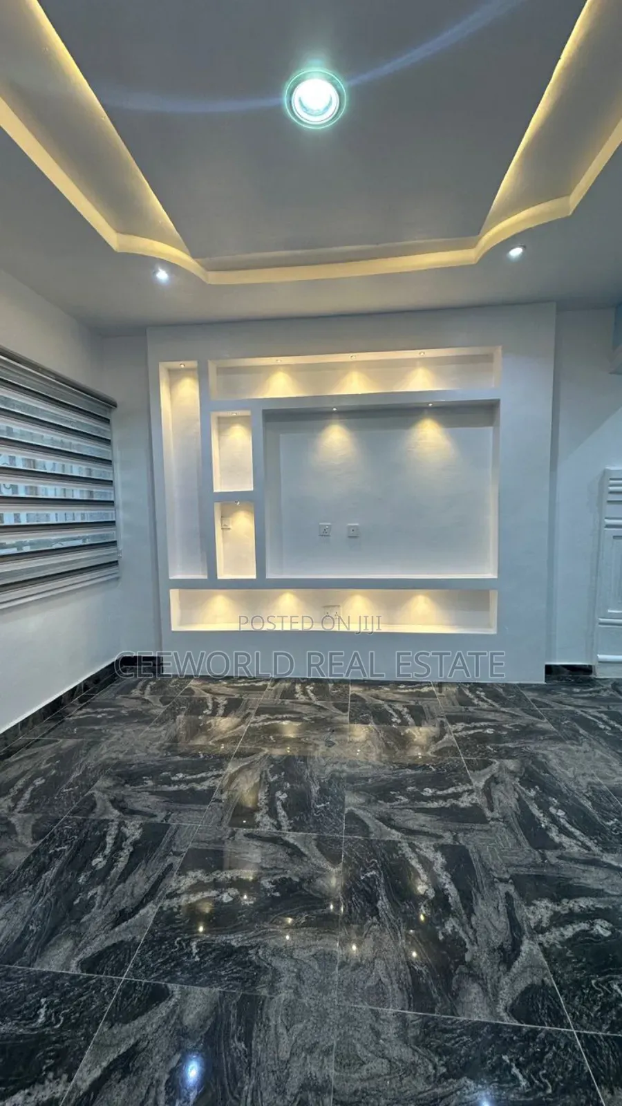 2bdrm Apartment in Moganna Estate Elebu, Akala Express for rent