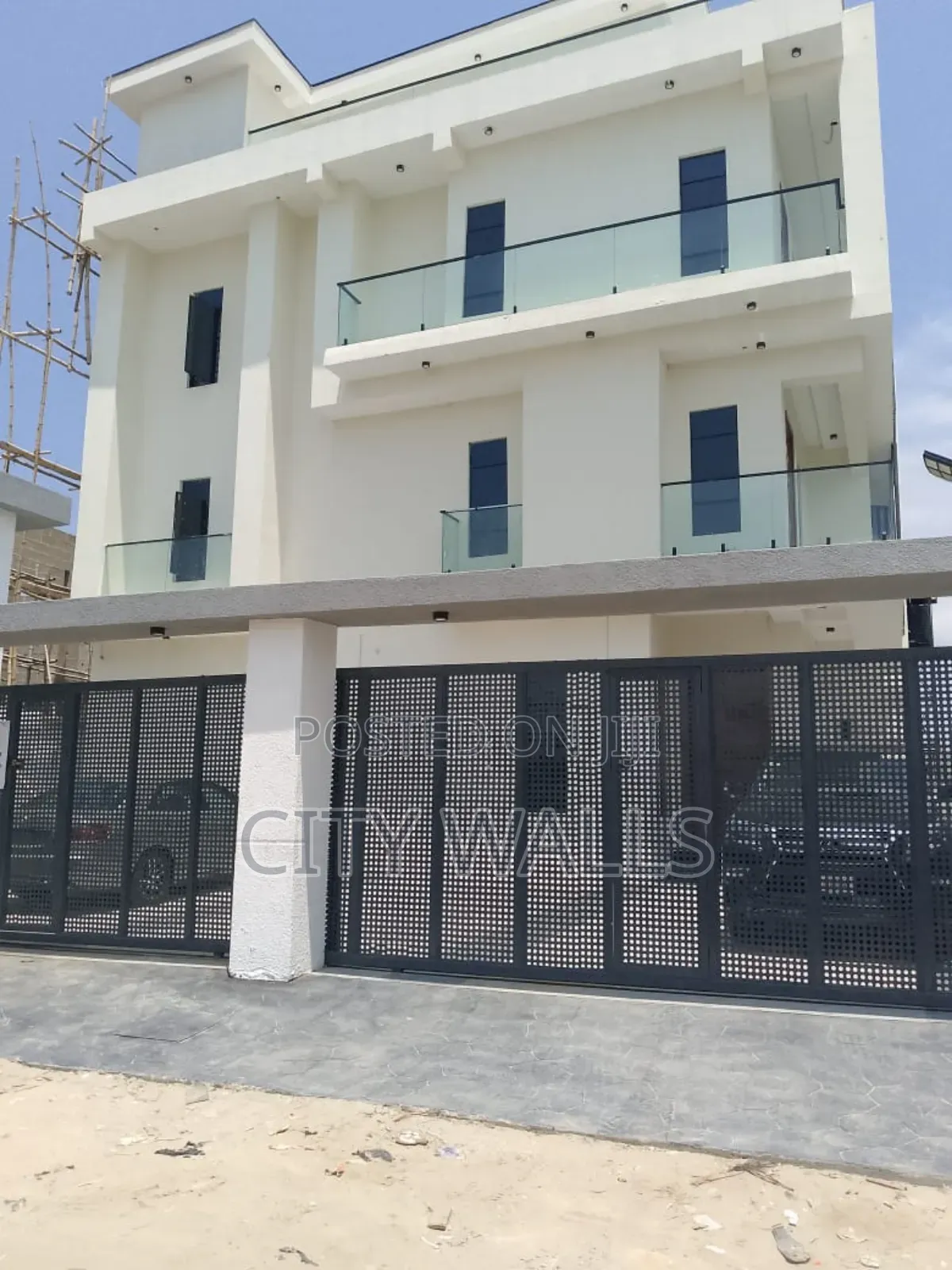 2bdrm Block of Flats in Sunshine Estate, Sangotedo for rent