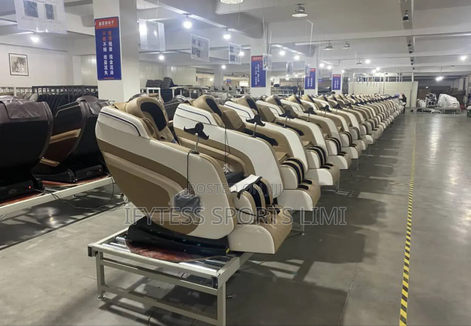 American Fitness Luxury Massage Chair