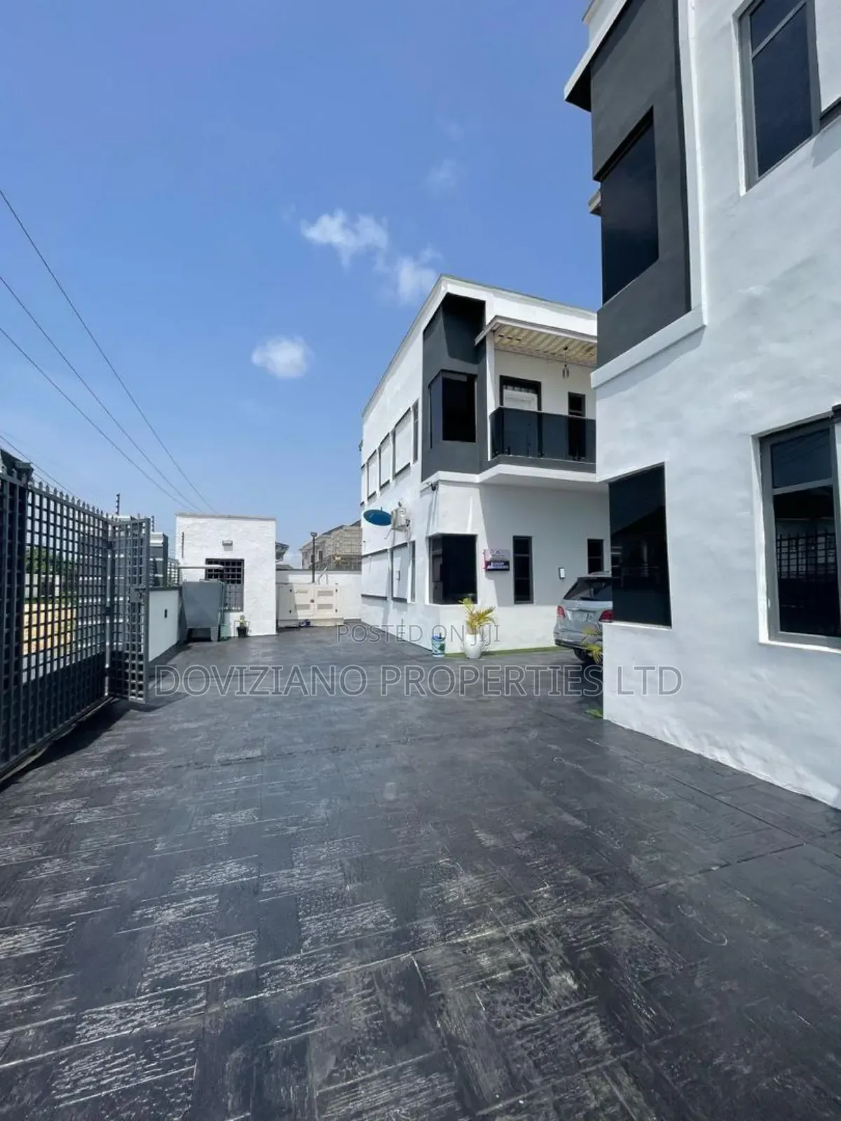 4bdrm Duplex in Ajah for sale