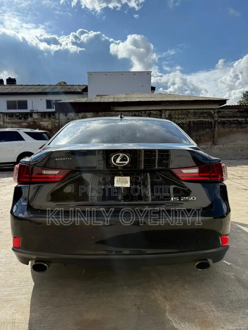 Lexus IS 250 4WD 2014 Black