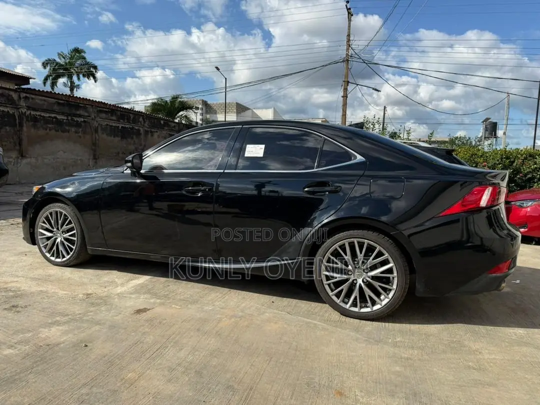Lexus IS 250 4WD 2014 Black