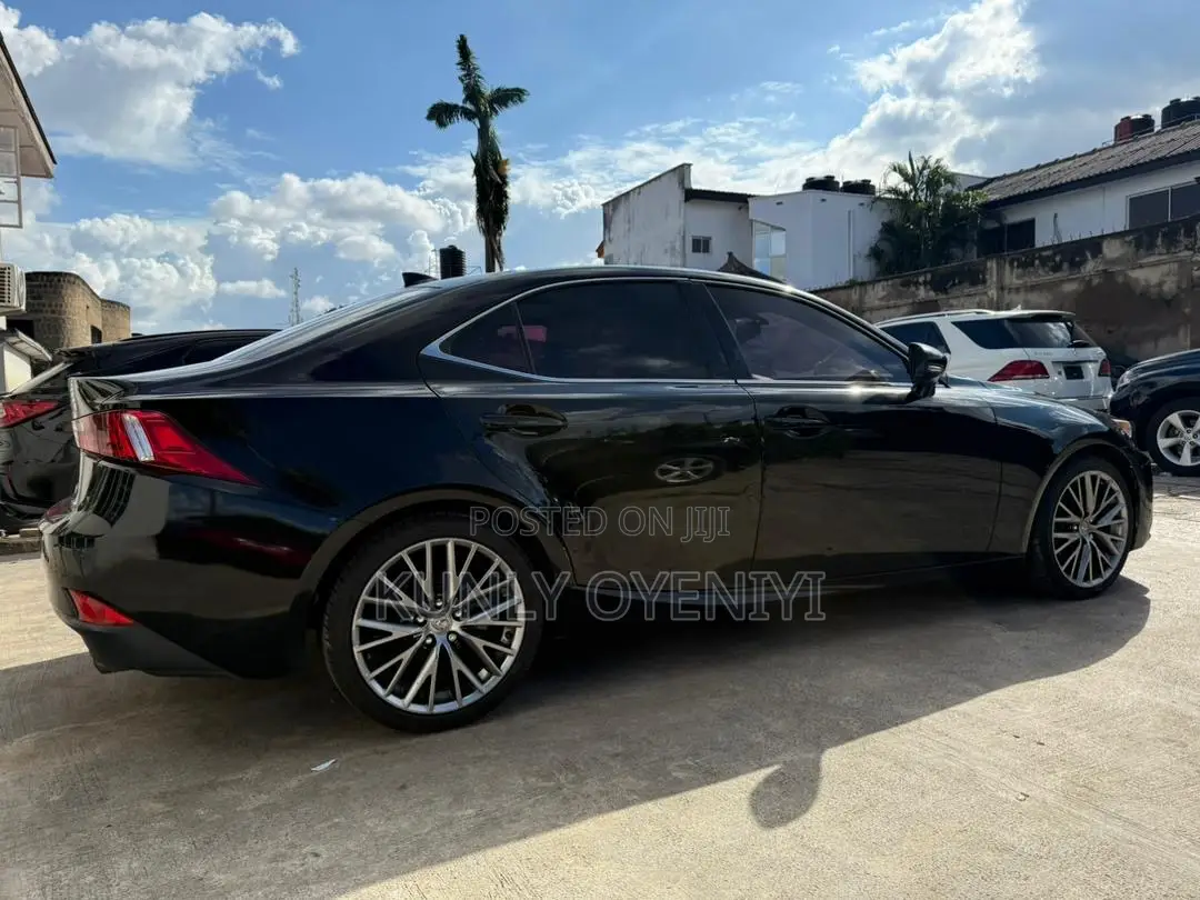 Lexus IS 250 4WD 2014 Black