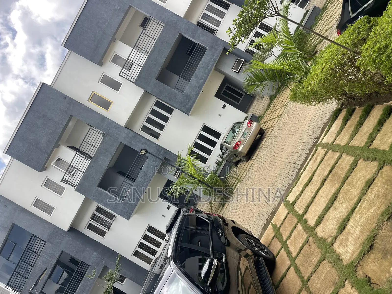 4bdrm Duplex in Mabushi,Wuse for sale