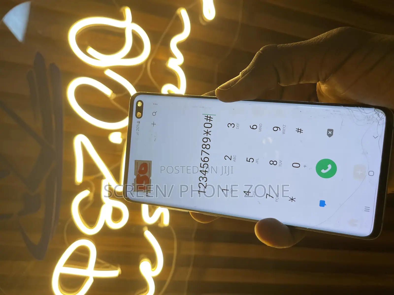 Samsung S10+ Screen