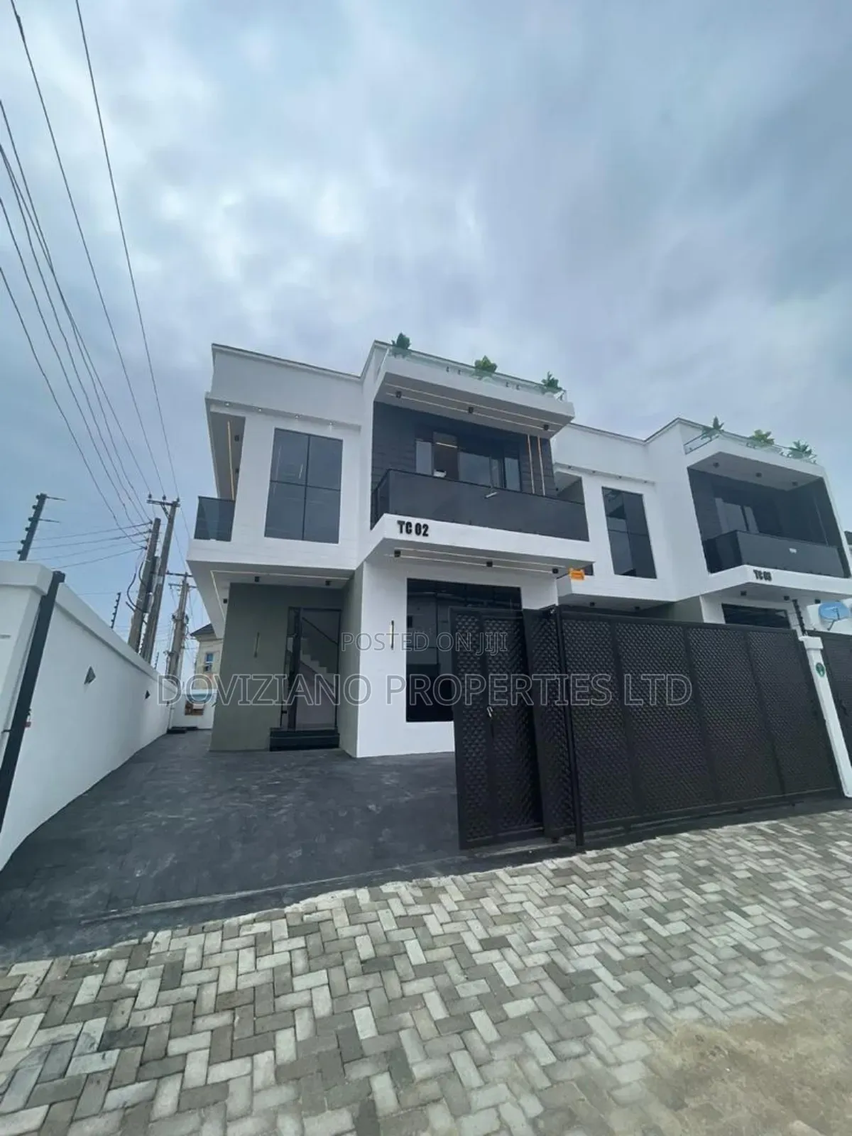 4bdrm Duplex in Ajah for sale