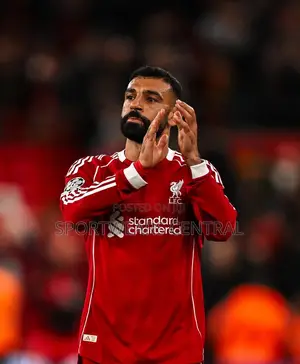 Liverpool Home 2025/2026 Player Grade Longsleeve Jersey