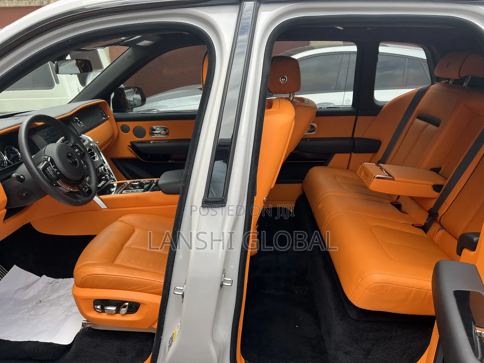 Rolls-Royce Cullinan 2023 White