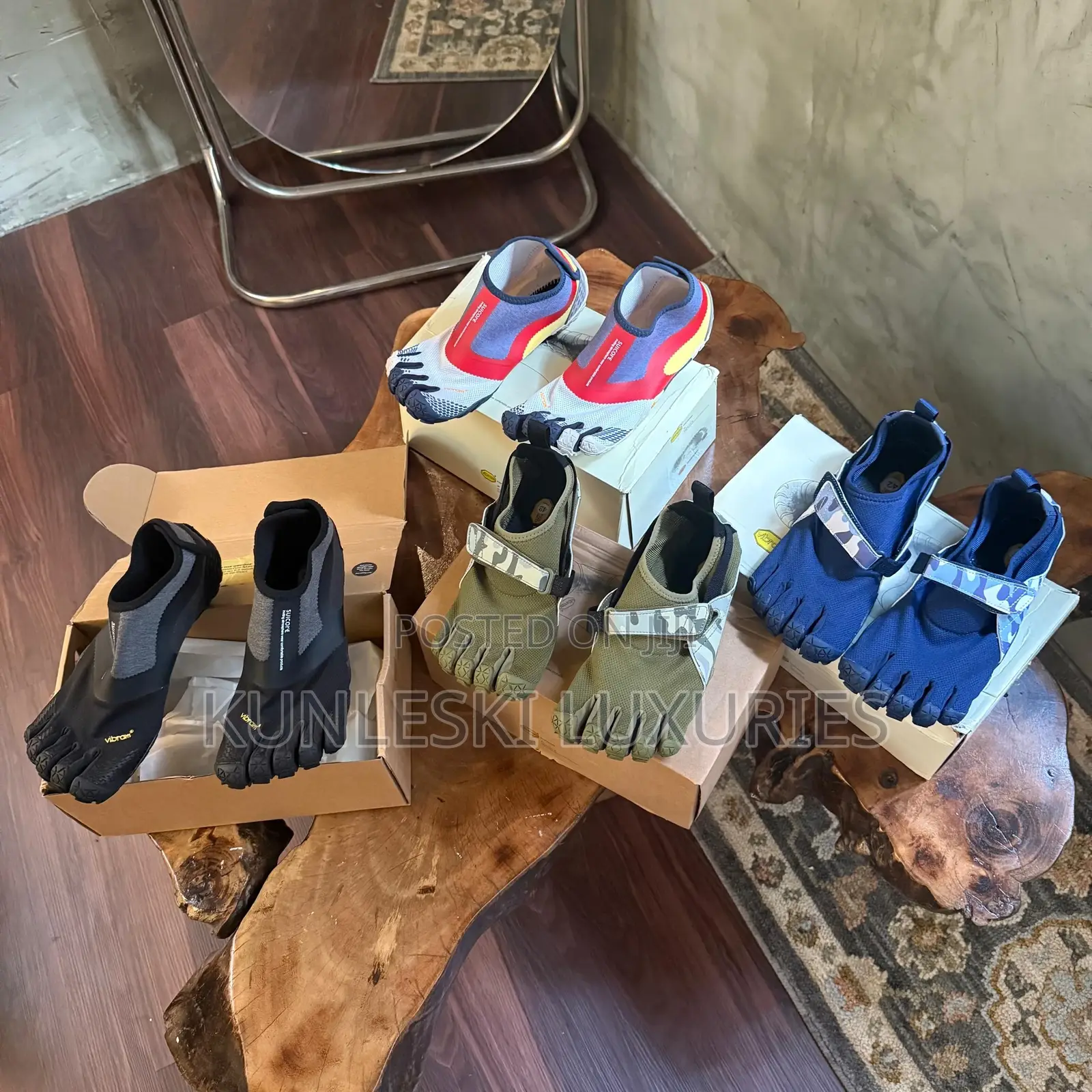 Original Vibram Five Finger X Suicoke Nin-Lo Limited Edition Sneakers