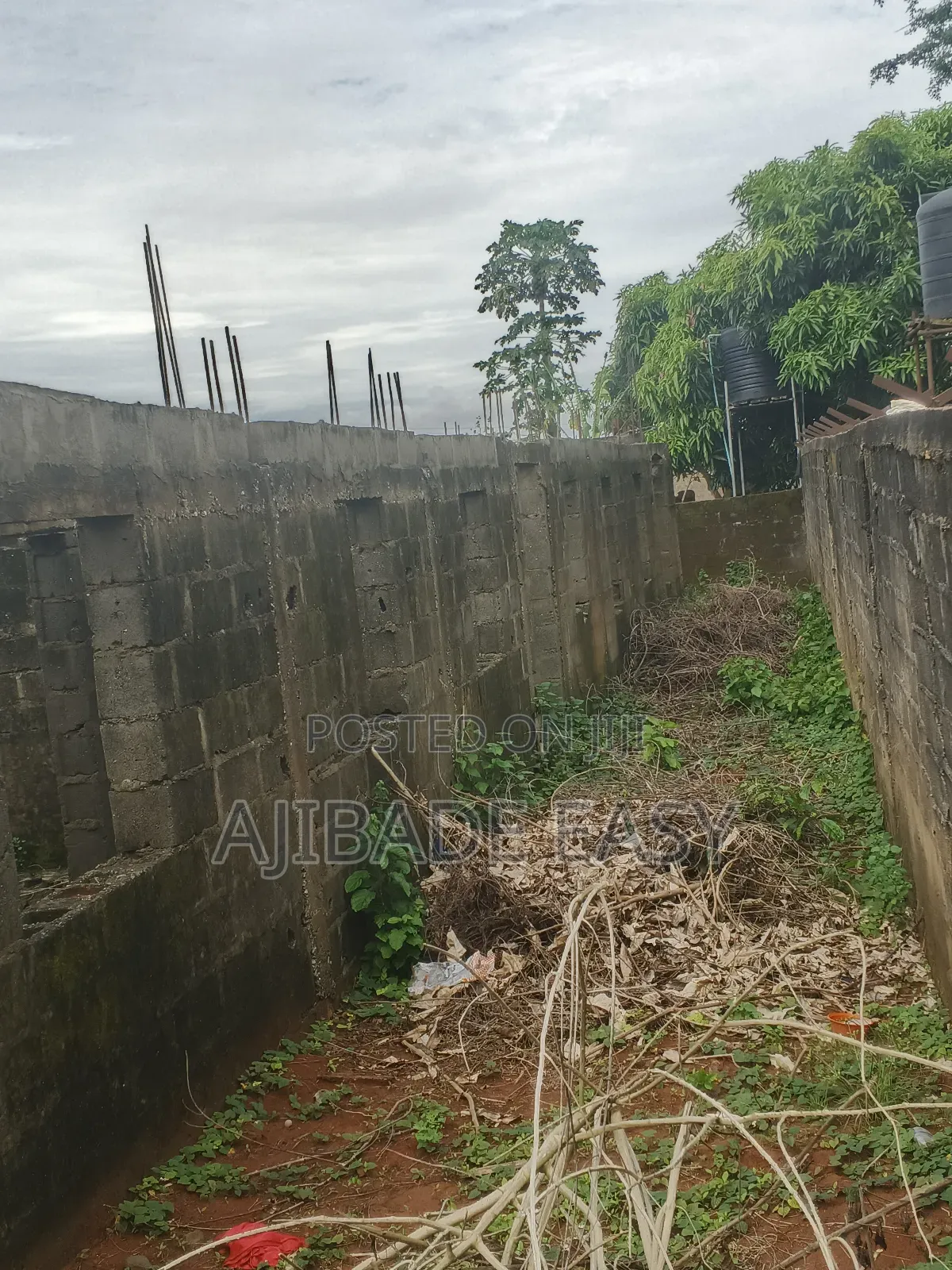 4bdrm Block of Flats in Ayobo for sale