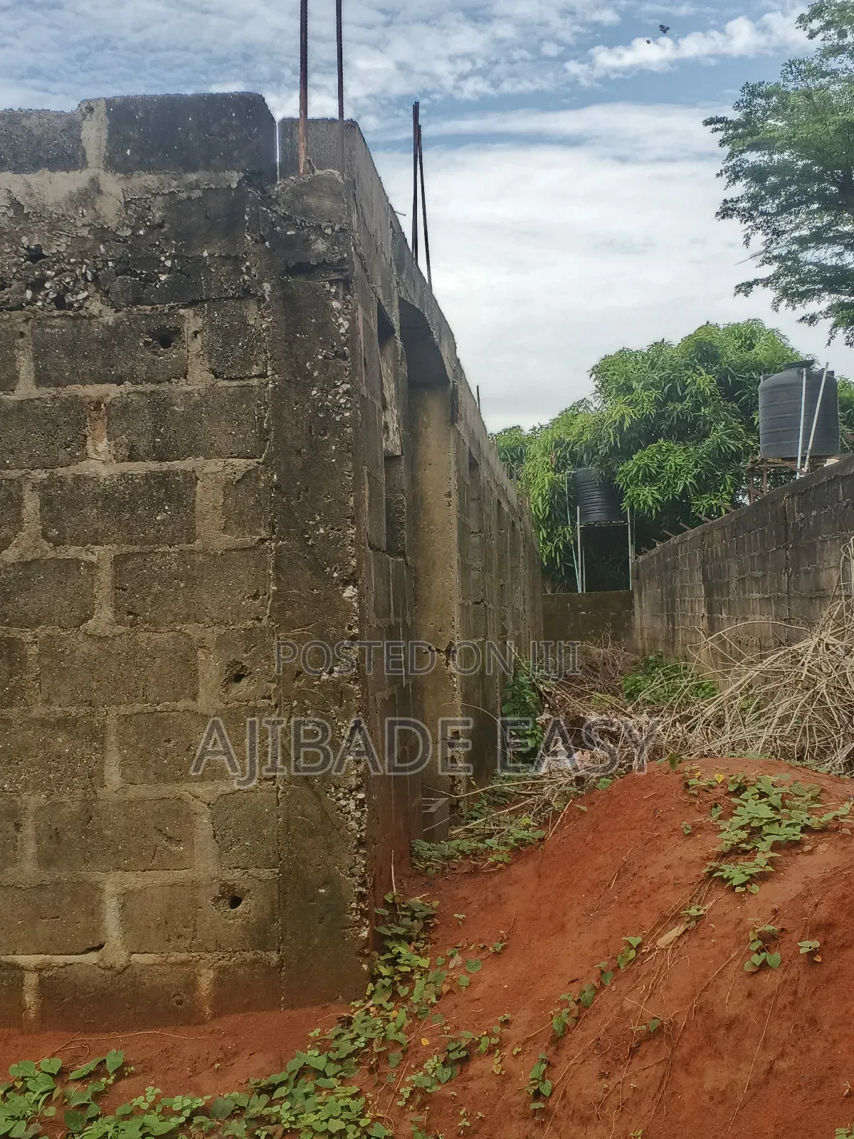 4bdrm Block of Flats in Ayobo for sale
