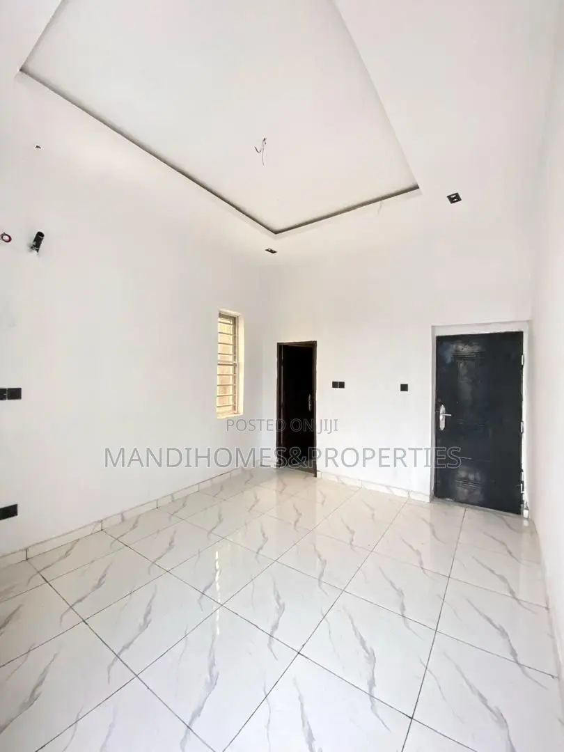 2bdrm Apartment in Sangotedo for sale