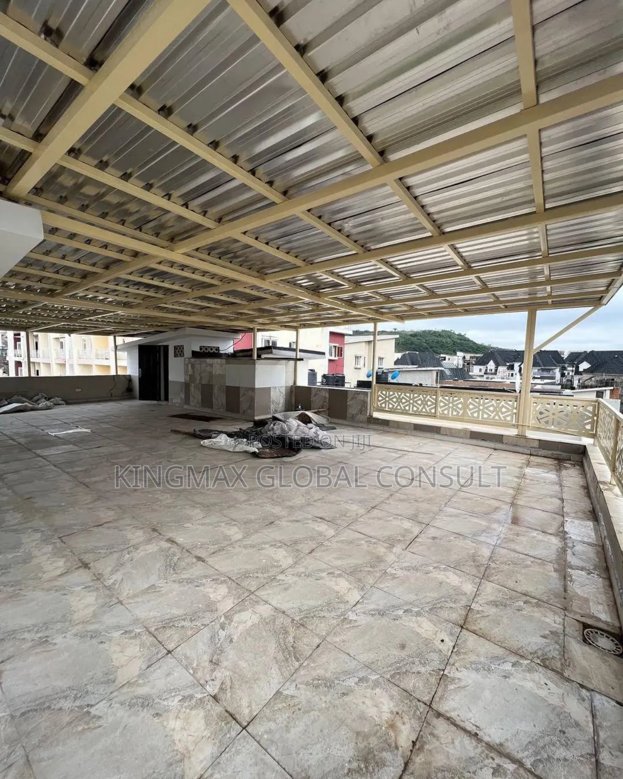 5bdrm Duplex in Guzape District for sale