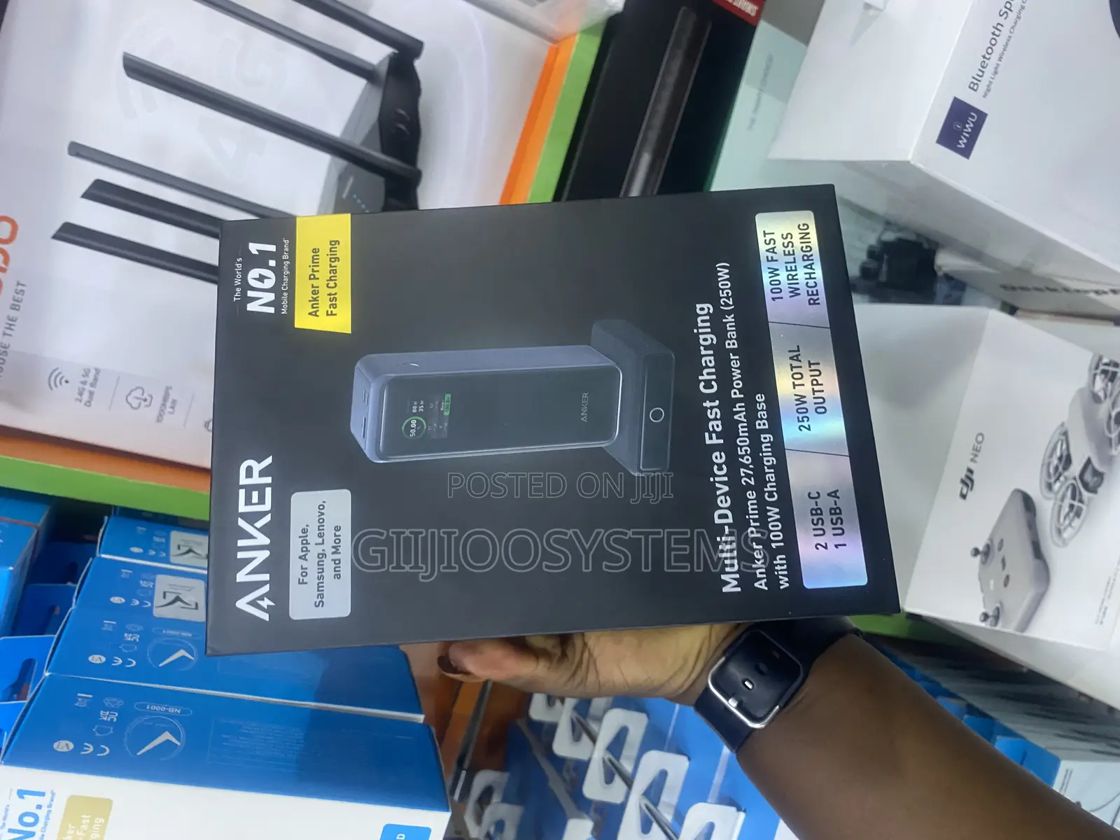 Anker Prime 27,650mah Power Bank (250w) and 100w Charging Base