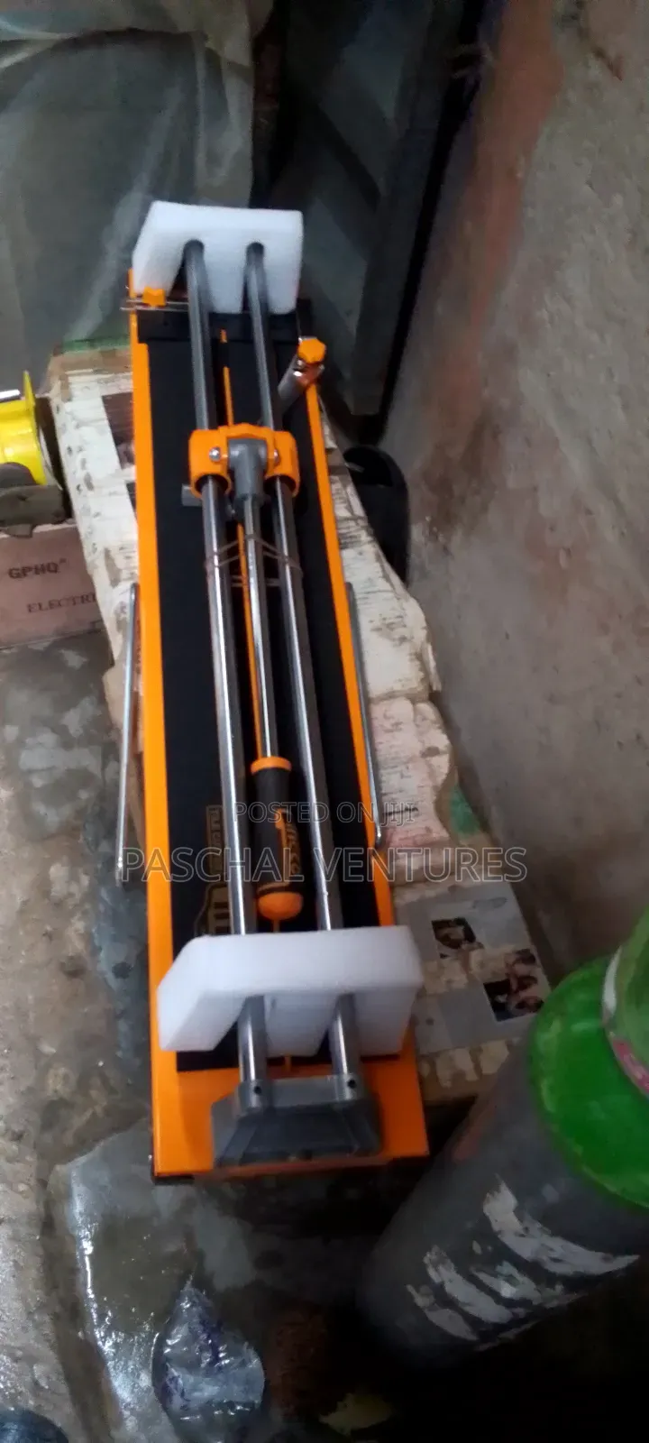80 by 80 Original Tiles Cutter Machine