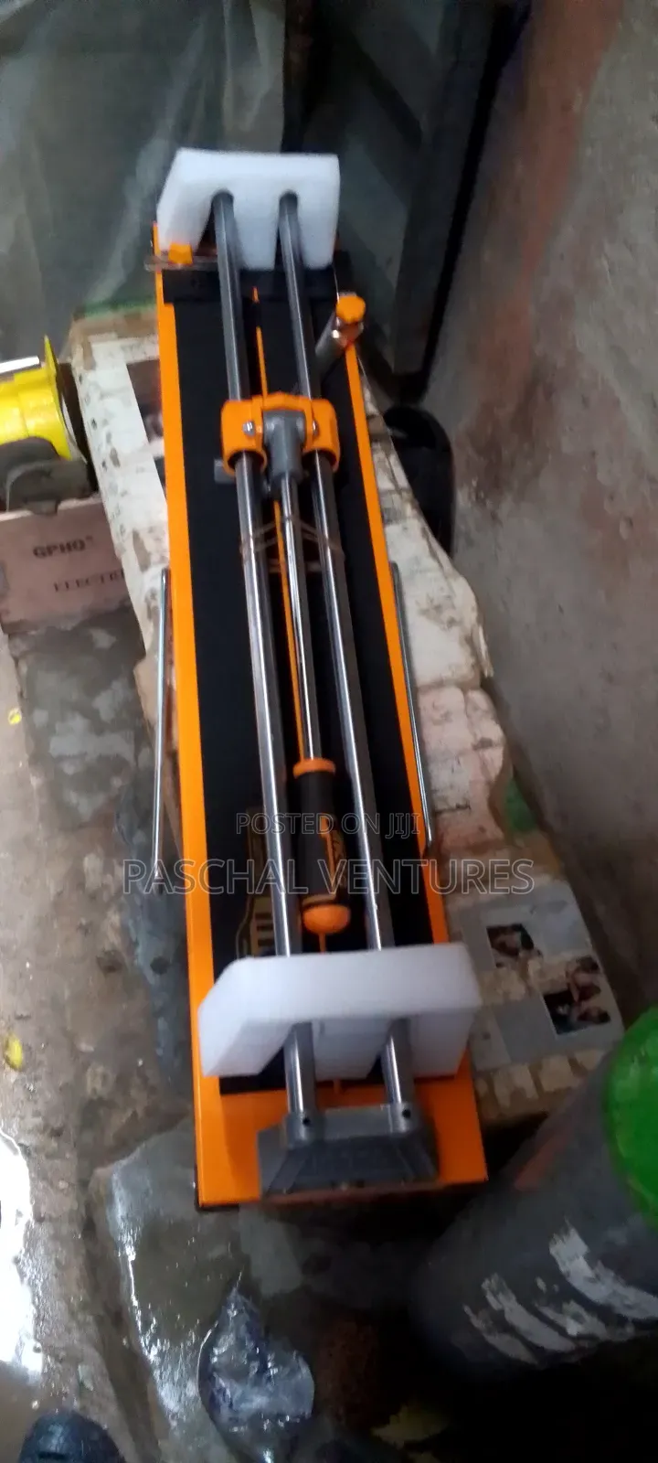 80 by 80 Original Tiles Cutter Machine