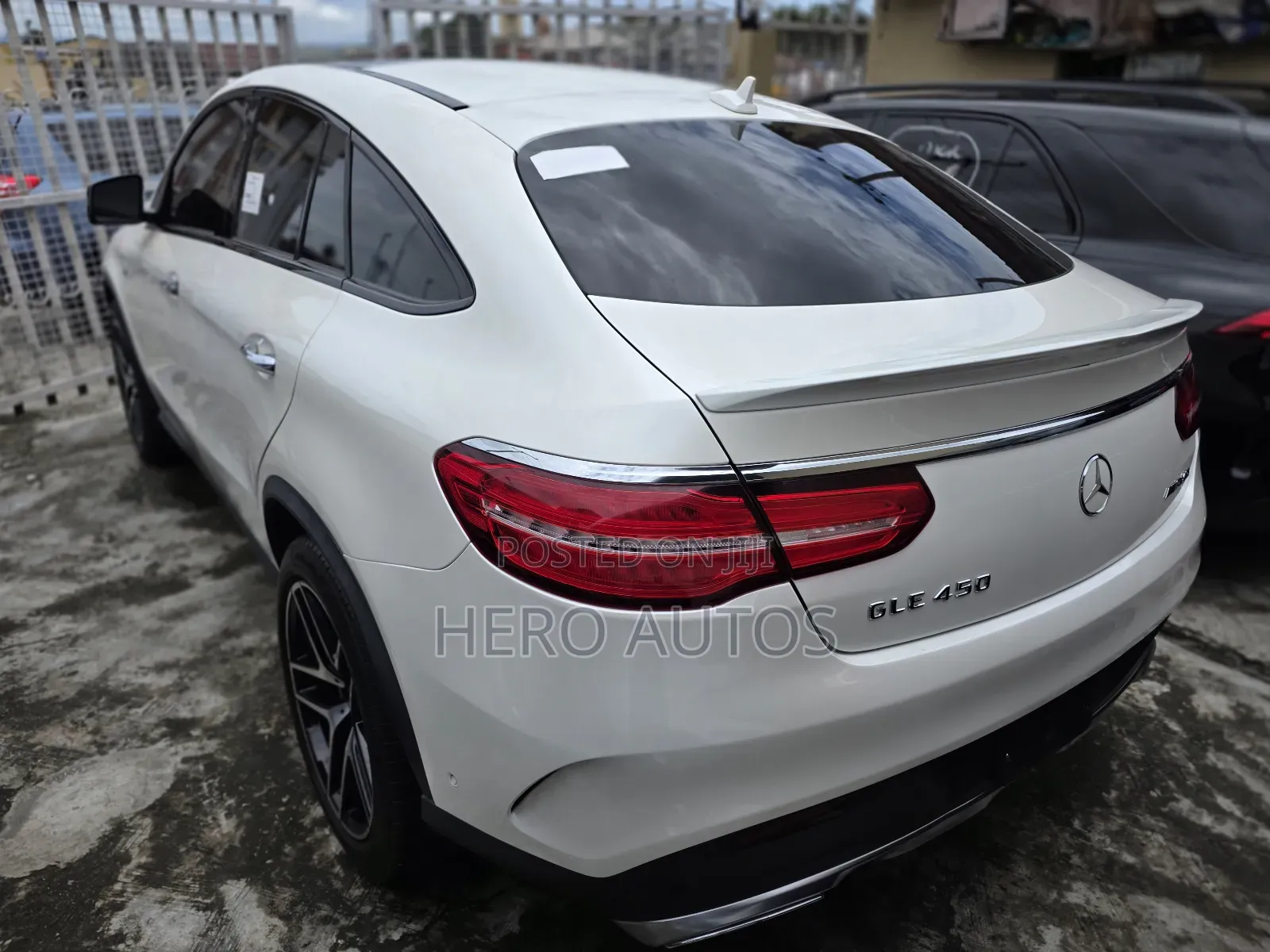 Mercedes-Benz GLE-Class 2016 White