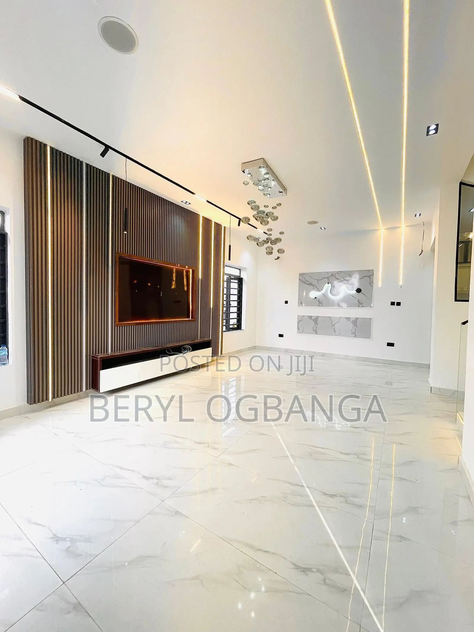 5bdrm Duplex in Ado / Ajah for sale