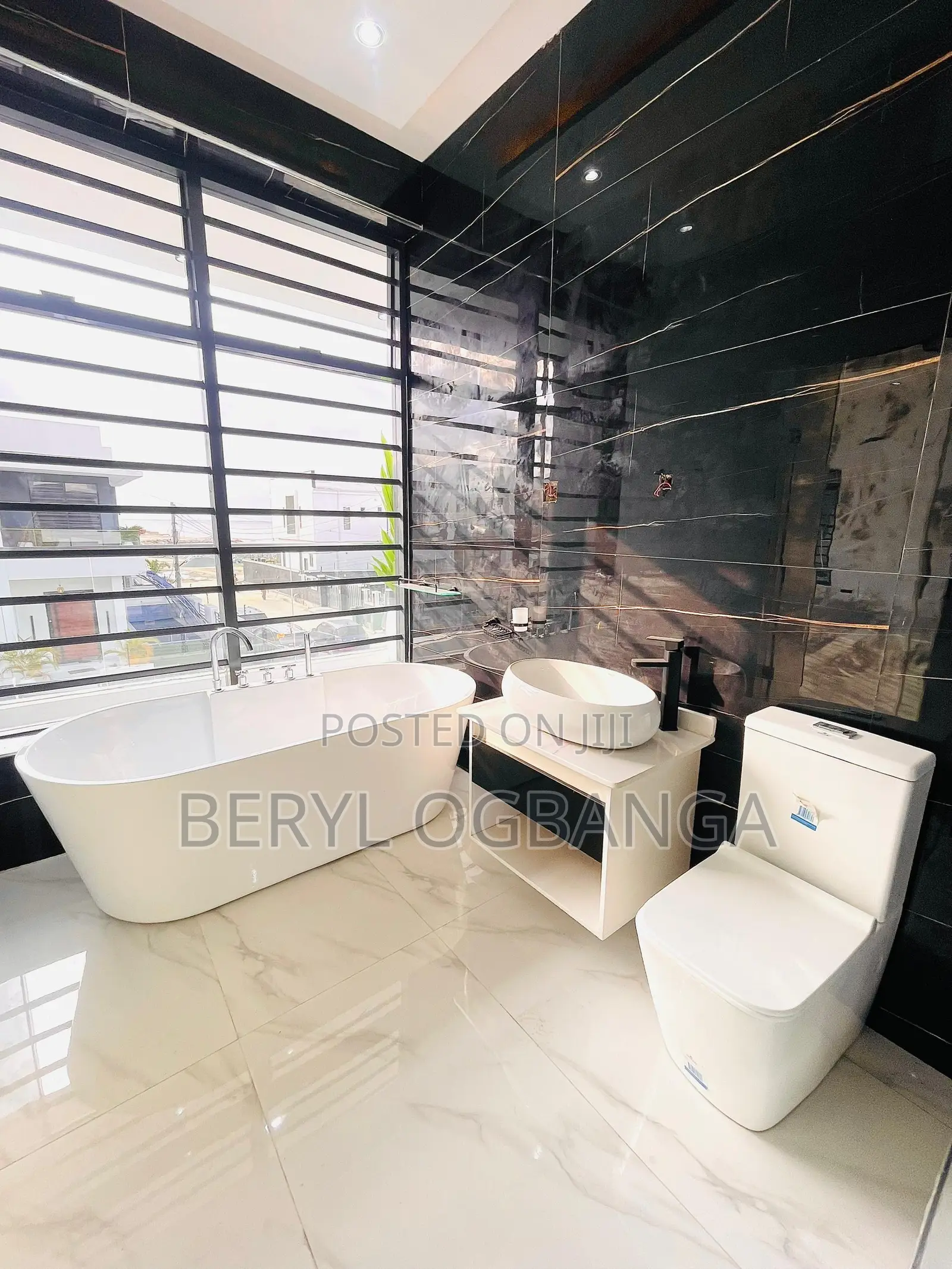 5bdrm Duplex in Ado / Ajah for sale