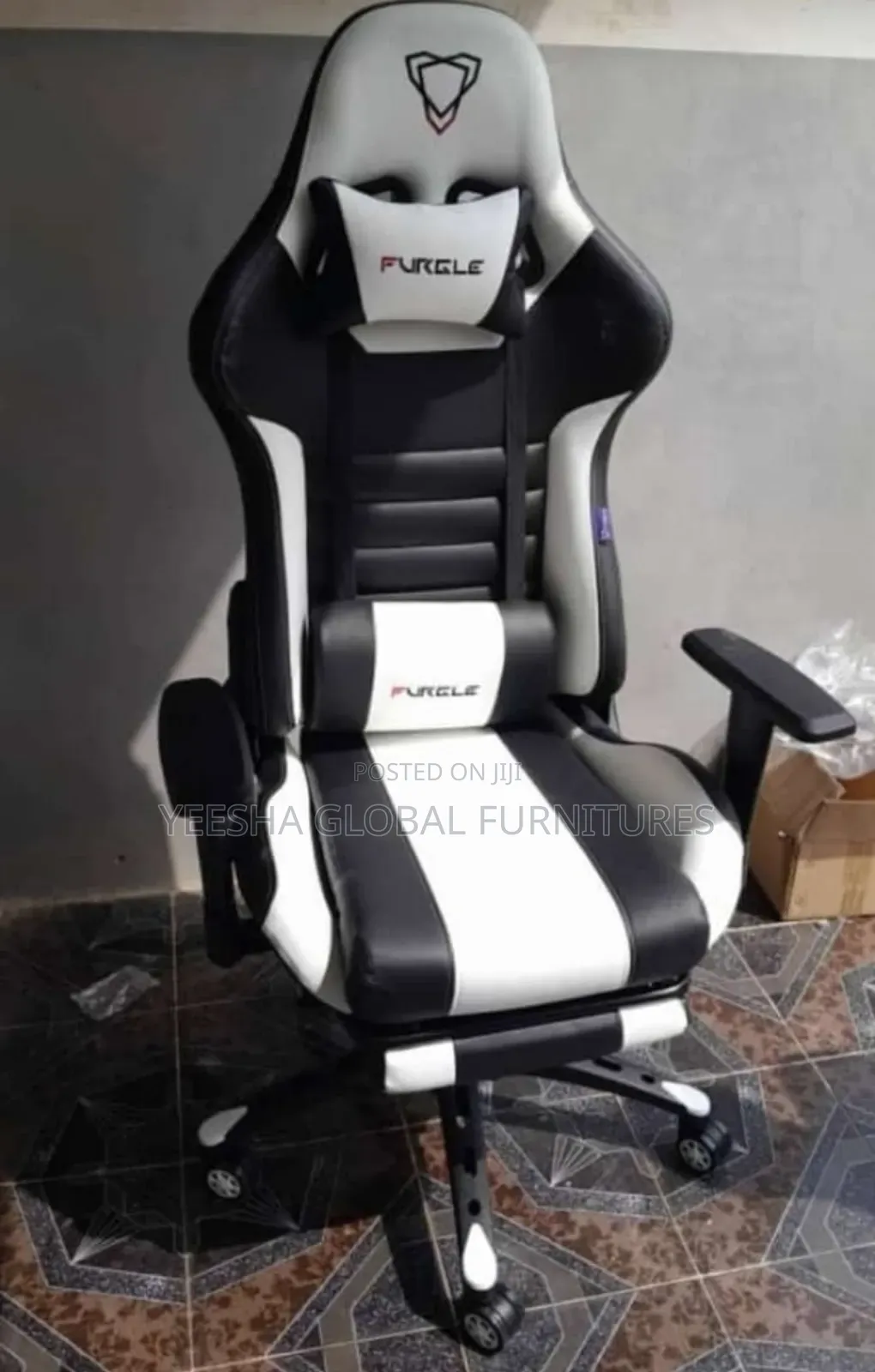 Furgle First Quality Game Chair