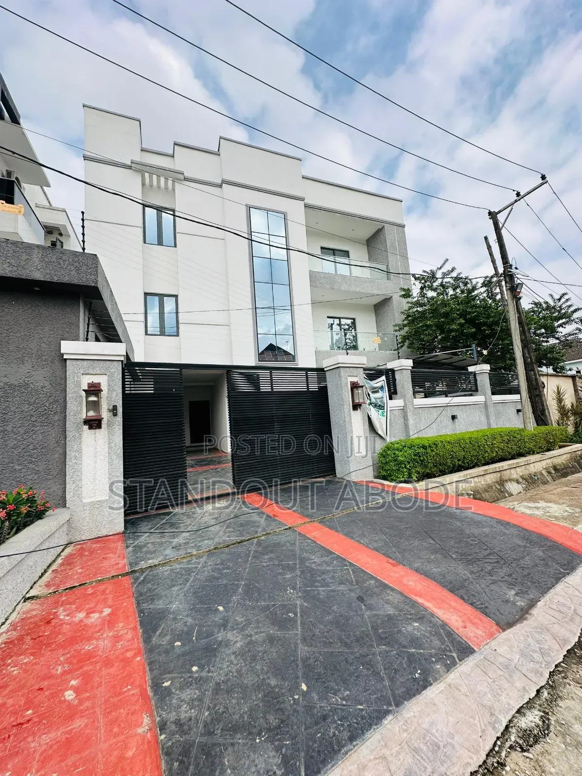 5bdrm Duplex in Inside An Estate, Omole Phase 1 for sale