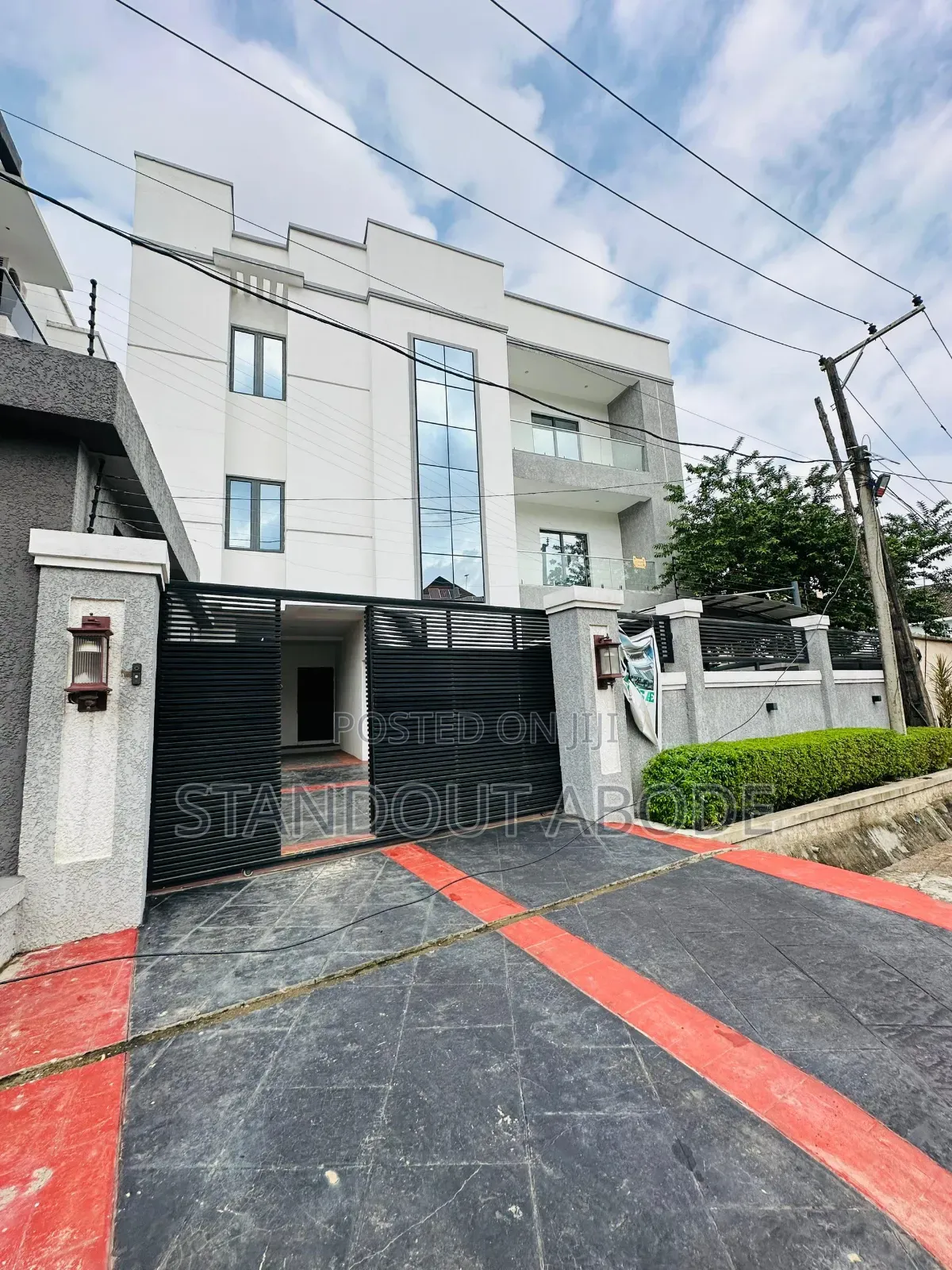 5bdrm Duplex in Inside An Estate, Omole Phase 1 for sale