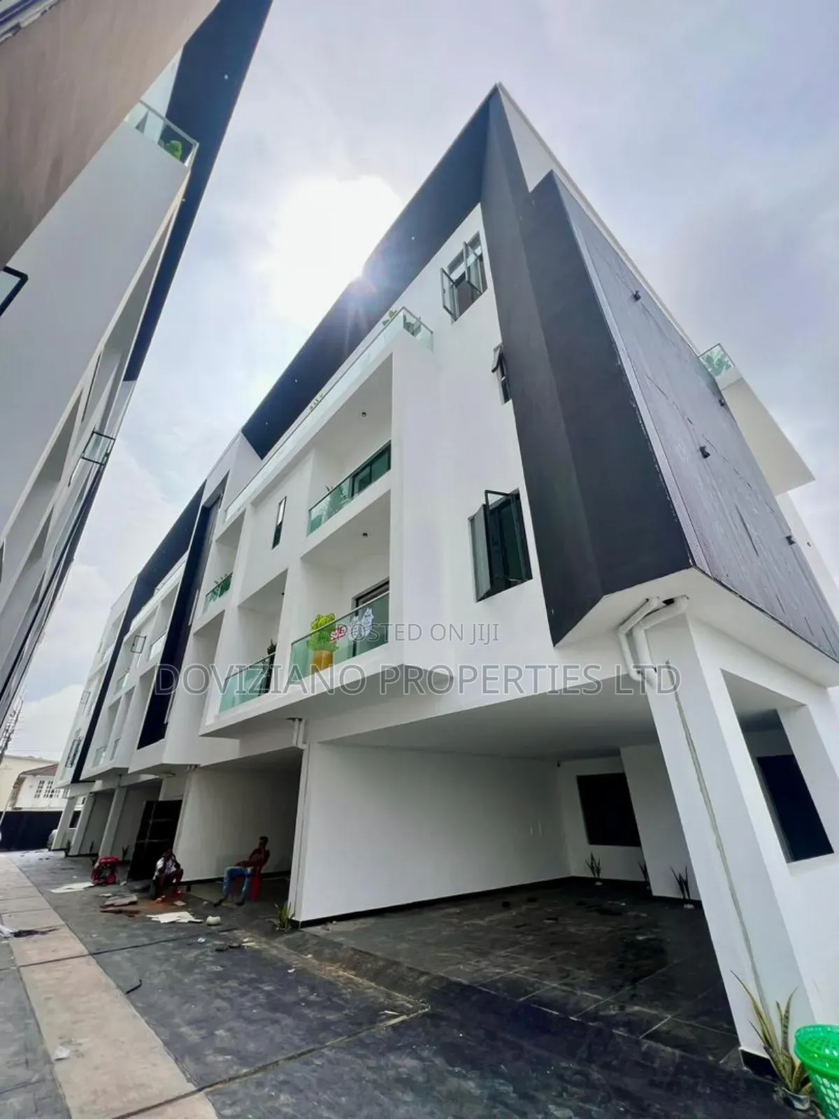 4bdrm Duplex in Ikate for sale