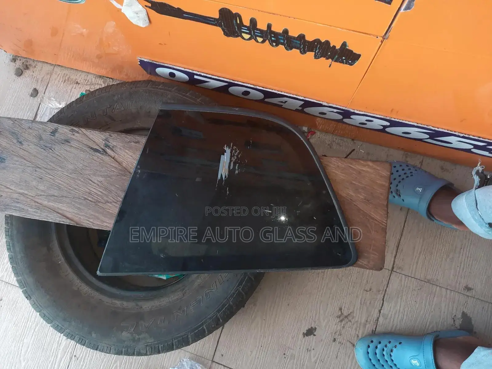 Last Vent Glass for Toyota Rav 4 2010 Model Available Now