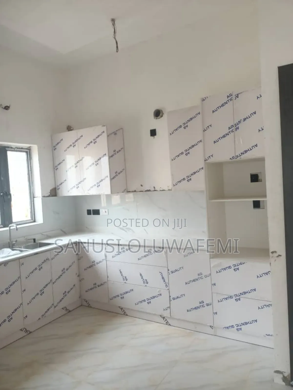 4bdrm Duplex in Ikeja for sale