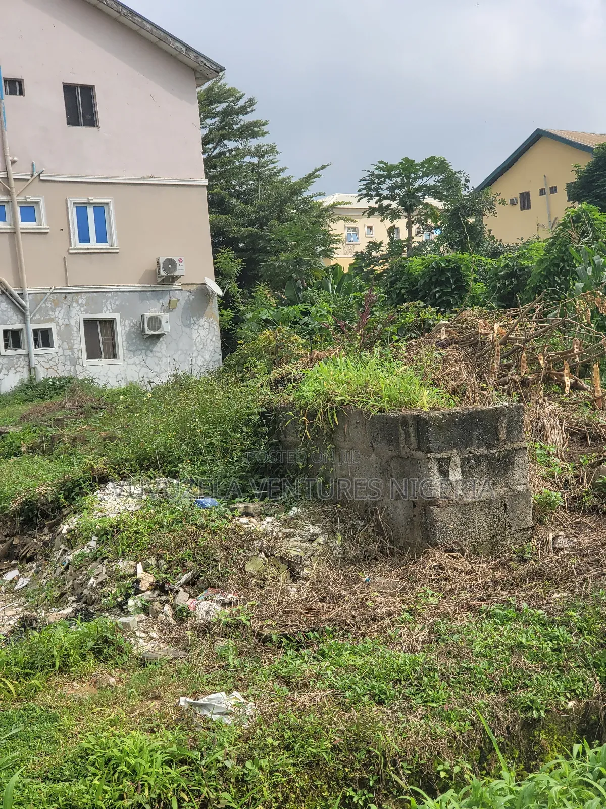 1300sqm First Avenue Gwarimpa Land, Build And Park Inn