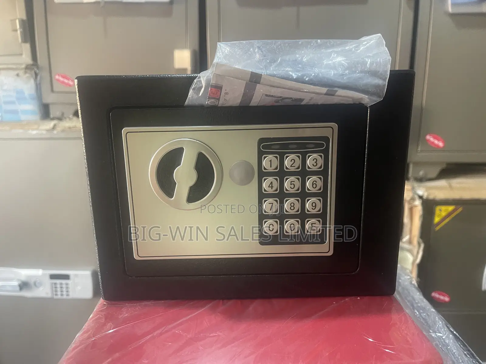 Mini Hotel Safe