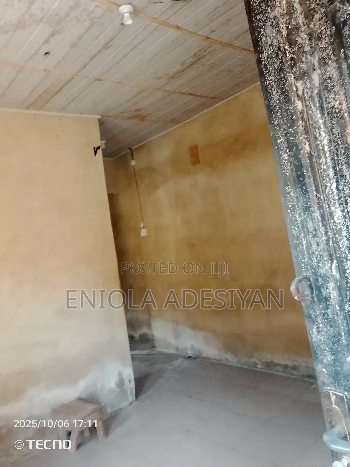 1bdrm Block of Flats in Alabama Estate, Igbogbo for rent