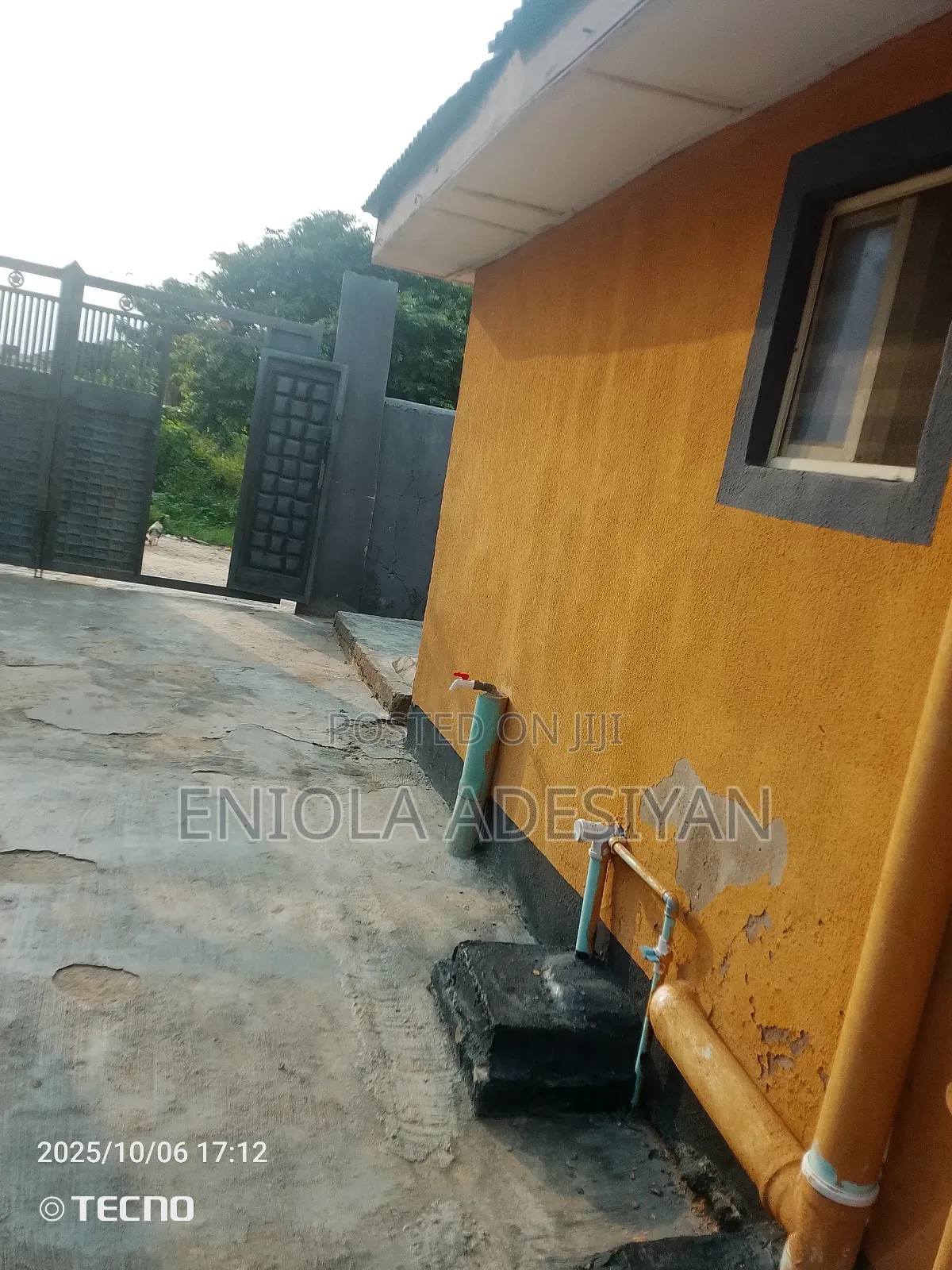 1bdrm Block of Flats in Alabama Estate, Igbogbo for rent