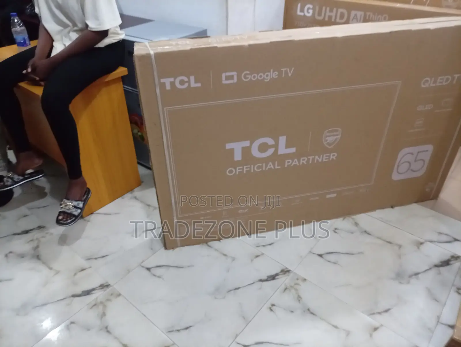 TCL 65” Uhd Smart Tv – Netflix Youtube Preinstalled